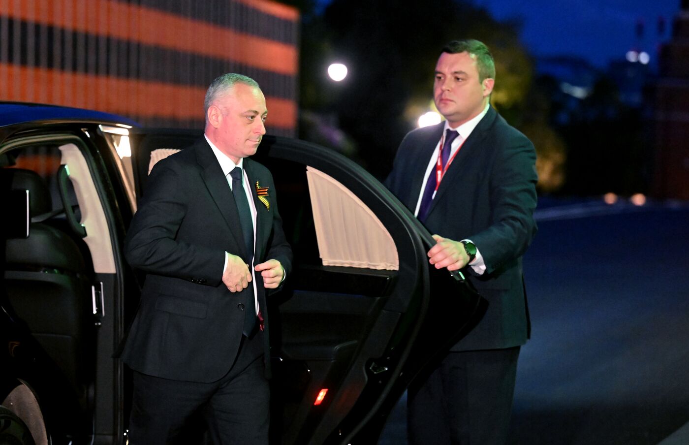 Встреча президента РФ В. Путина и президента Абхазии Б. Гунбы