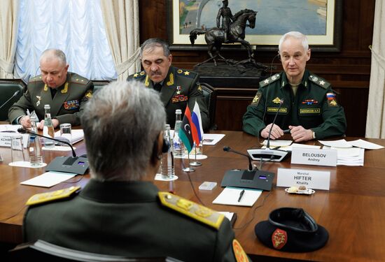 Встреча министра обороны России с командующим армии Ливии