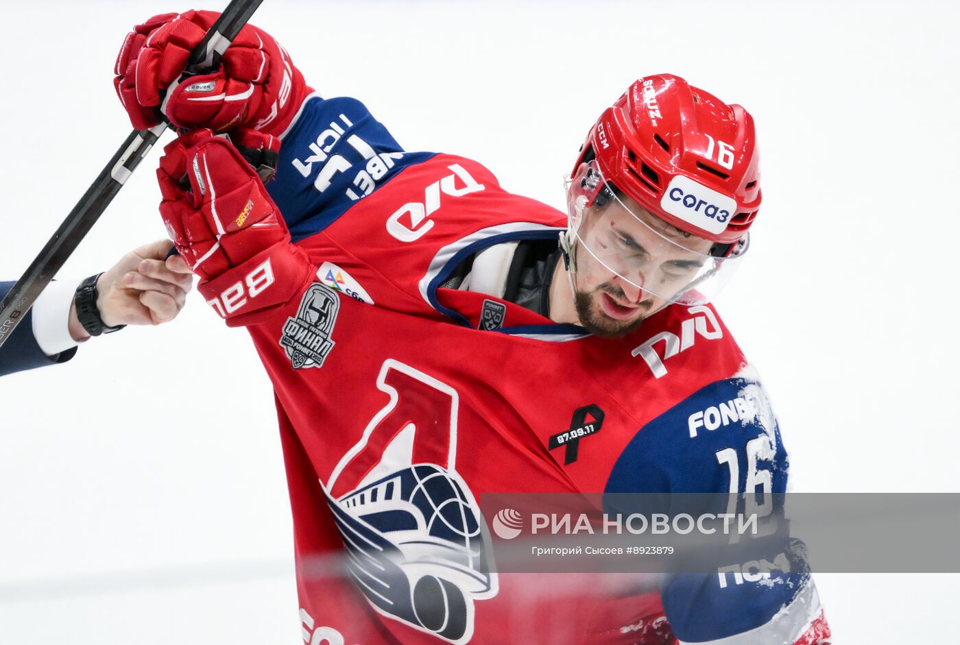 Хоккей. КХЛ. "Локомотив" (Ярославль) - "Трактор" (Челябинск) 