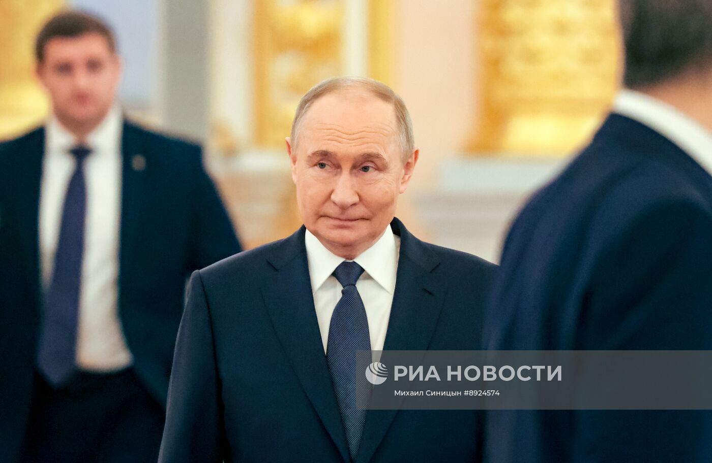 Встреча президента РФ В. Путина и премьер-министра Малайзии А. Ибрагима 