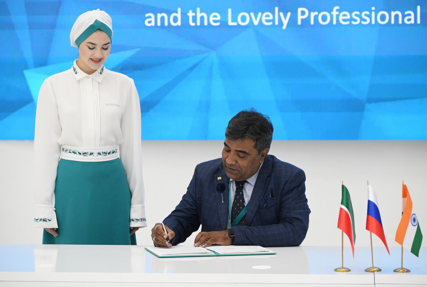 KAZANFORUM 2025. Подписания документов