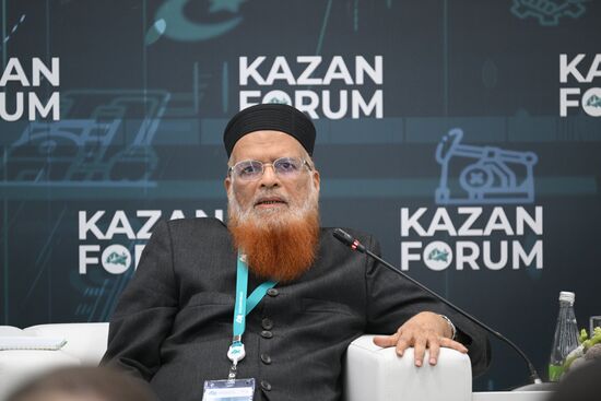 KAZANFORUM 2025. Церемония открытия конференции и пленарное заседание "Использование потенциала партнерских финансов в экономическом развитии Российской Федерации" 