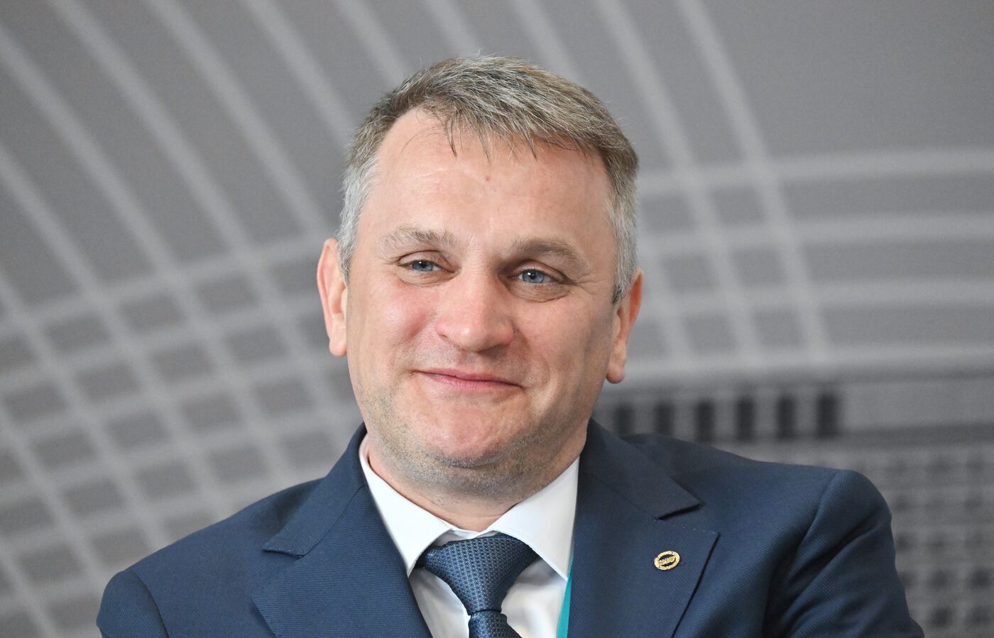 KAZANFORUM 2025. Пленарная сессия: "Развитие устойчивого и универсального подхода в строительной среде"