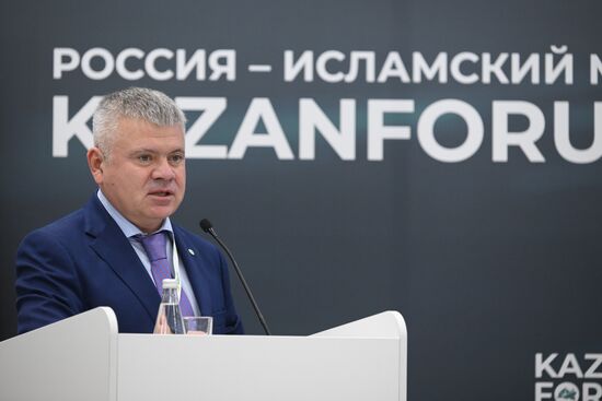 KAZANFORUM 2025. Церемония открытия конференции и пленарное заседание "Использование потенциала партнерских финансов в экономическом развитии Российской Федерации" 