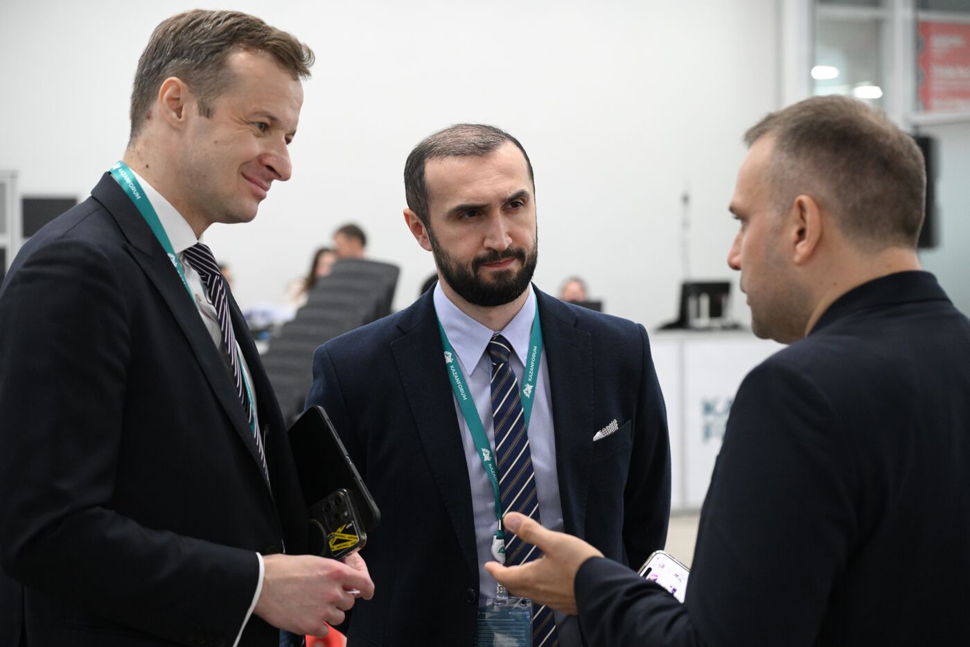 KAZANFORUM 2025. Вопросы инвестиционного сотрудничества в развитии промышленной и торговой кооперации между Россией и ОАЭ 