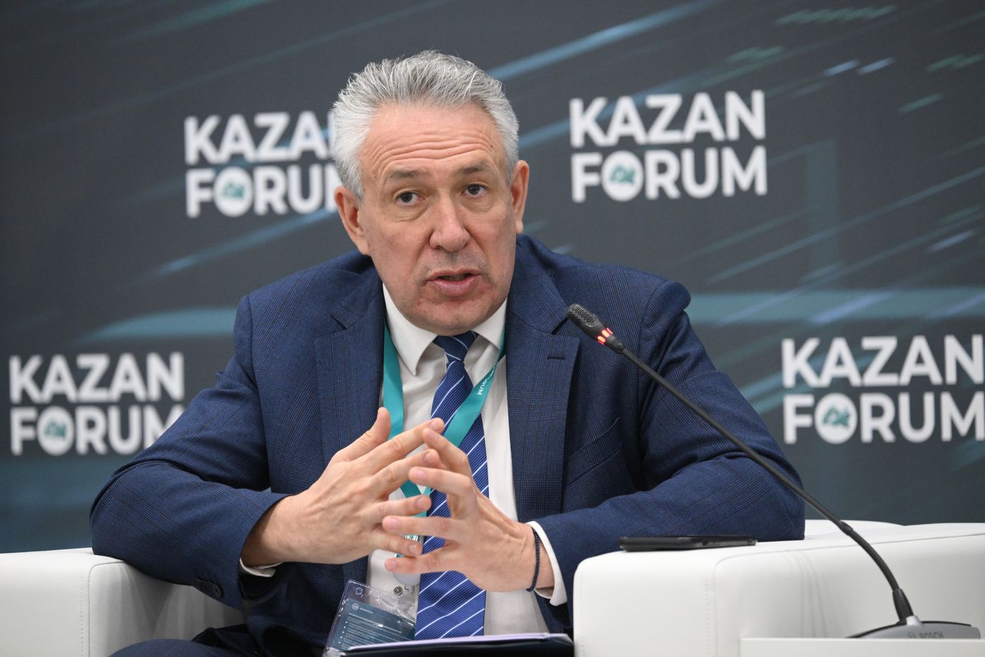 KAZANFORUM 2025. Вопросы инвестиционного сотрудничества в развитии промышленной и торговой кооперации между Россией и ОАЭ