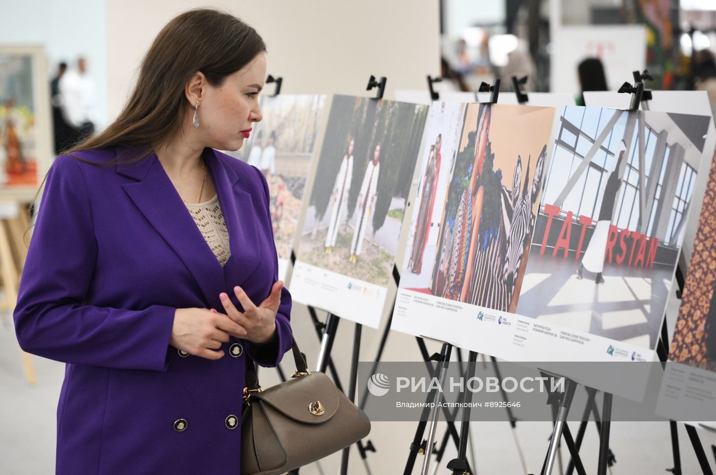 KAZANFORUM 2025. Выставка Международного конкурса фотожурналистики имени Андрея Стенина