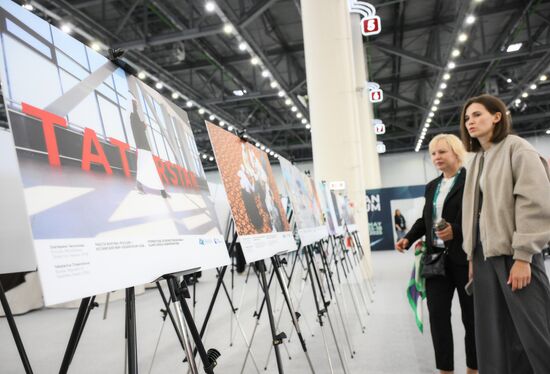 KAZANFORUM 2025. Выставка Международного конкурса фотожурналистики имени Андрея Стенина
