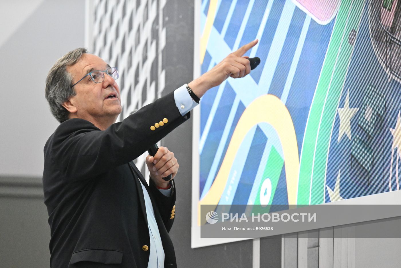 KAZANFORUM 2025. Лекция Гильермо Пеньялоса