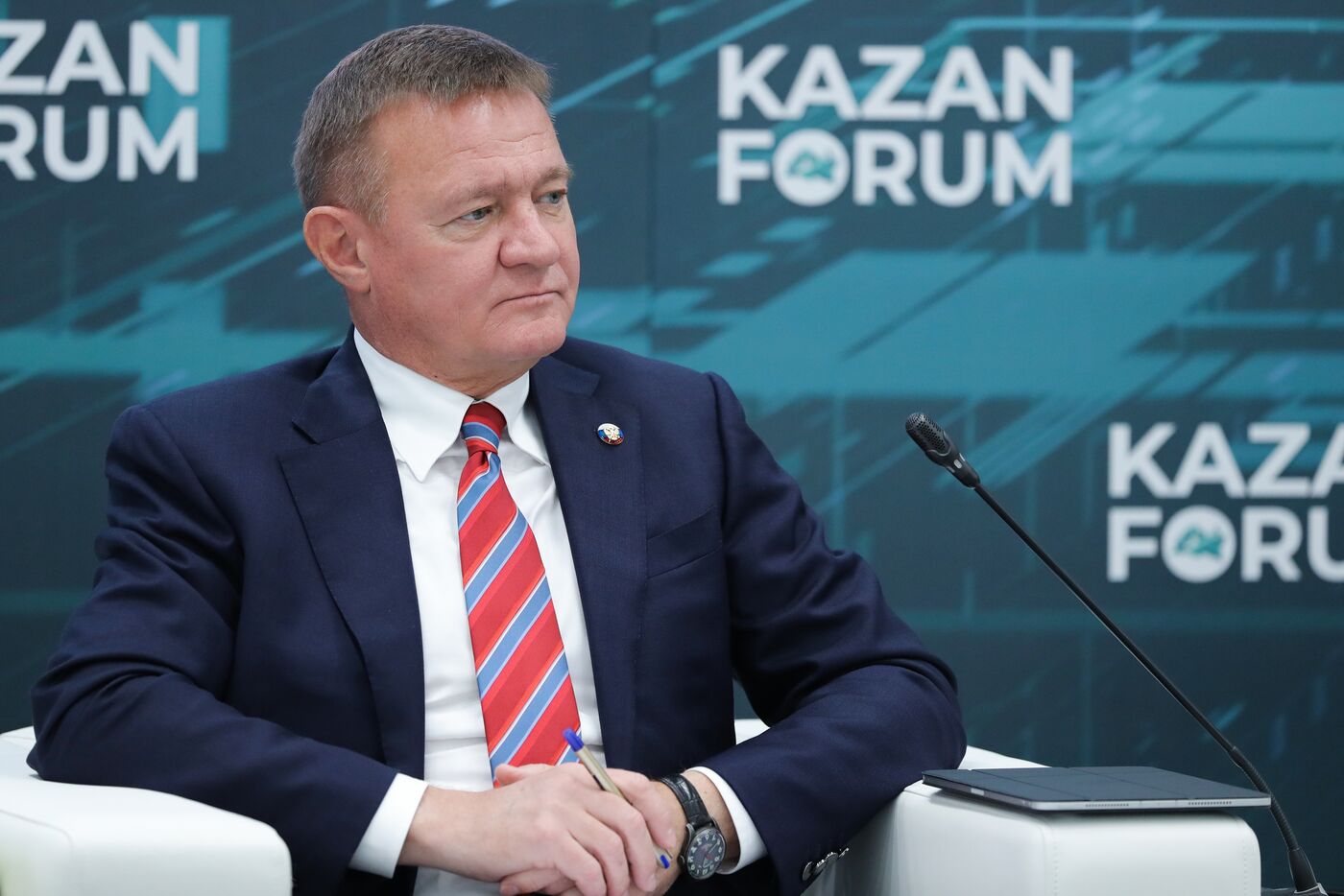 KAZANFORUM 2025. Международный транспортный коридор "Север-Юг" с участием вице-премьера В. Г. Савельева