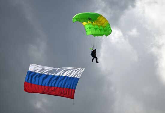 30-летие авиации МЧС России