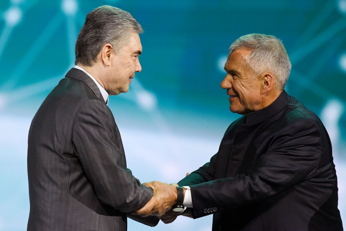 KAZANFORUM 2025. Пленарное заседание "Цифровизация: новая реальность и возможности для расширения сотрудничества"