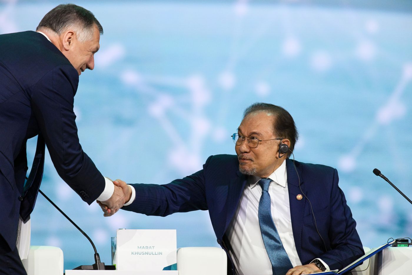 KAZANFORUM 2025. Пленарное заседание "Цифровизация: новая реальность и возможности для расширения сотрудничества"
