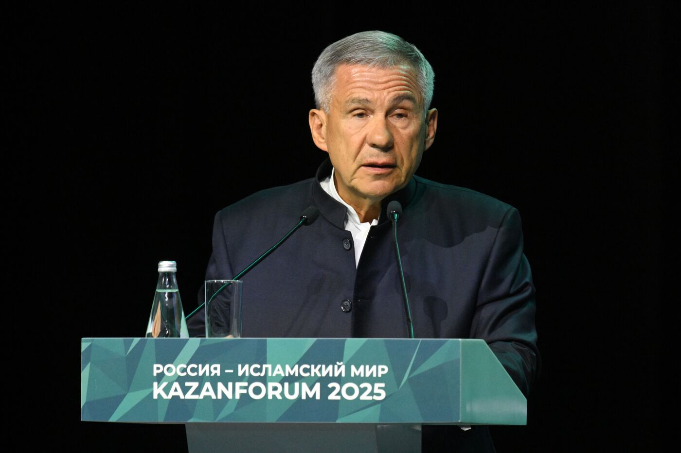 KAZANFORUM 2025. Пленарное заседание "Цифровизация: новая реальность и возможности для расширения сотрудничества"
