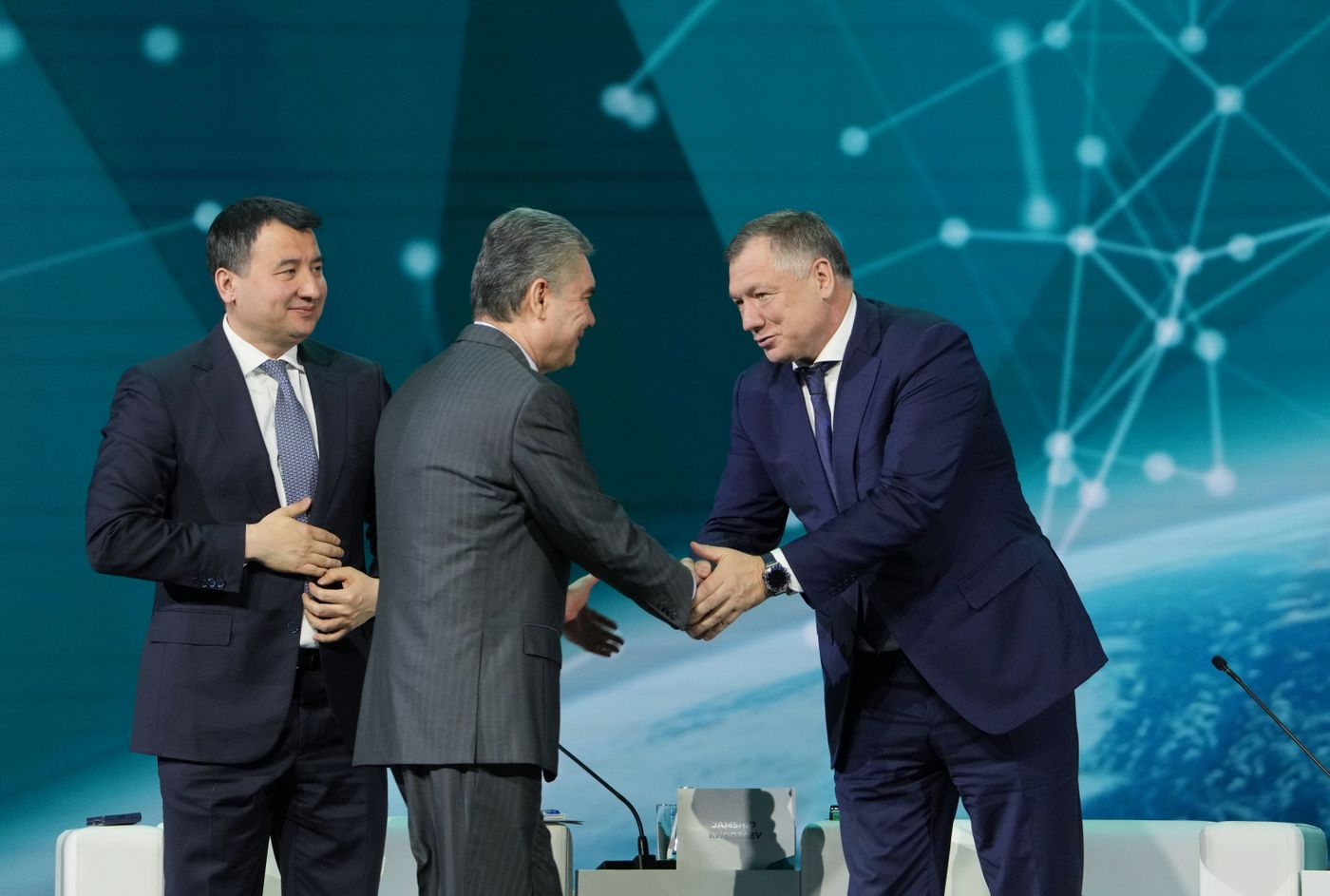 KAZANFORUM 2025. Пленарное заседание "Цифровизация: новая реальность и возможности для расширения сотрудничества"