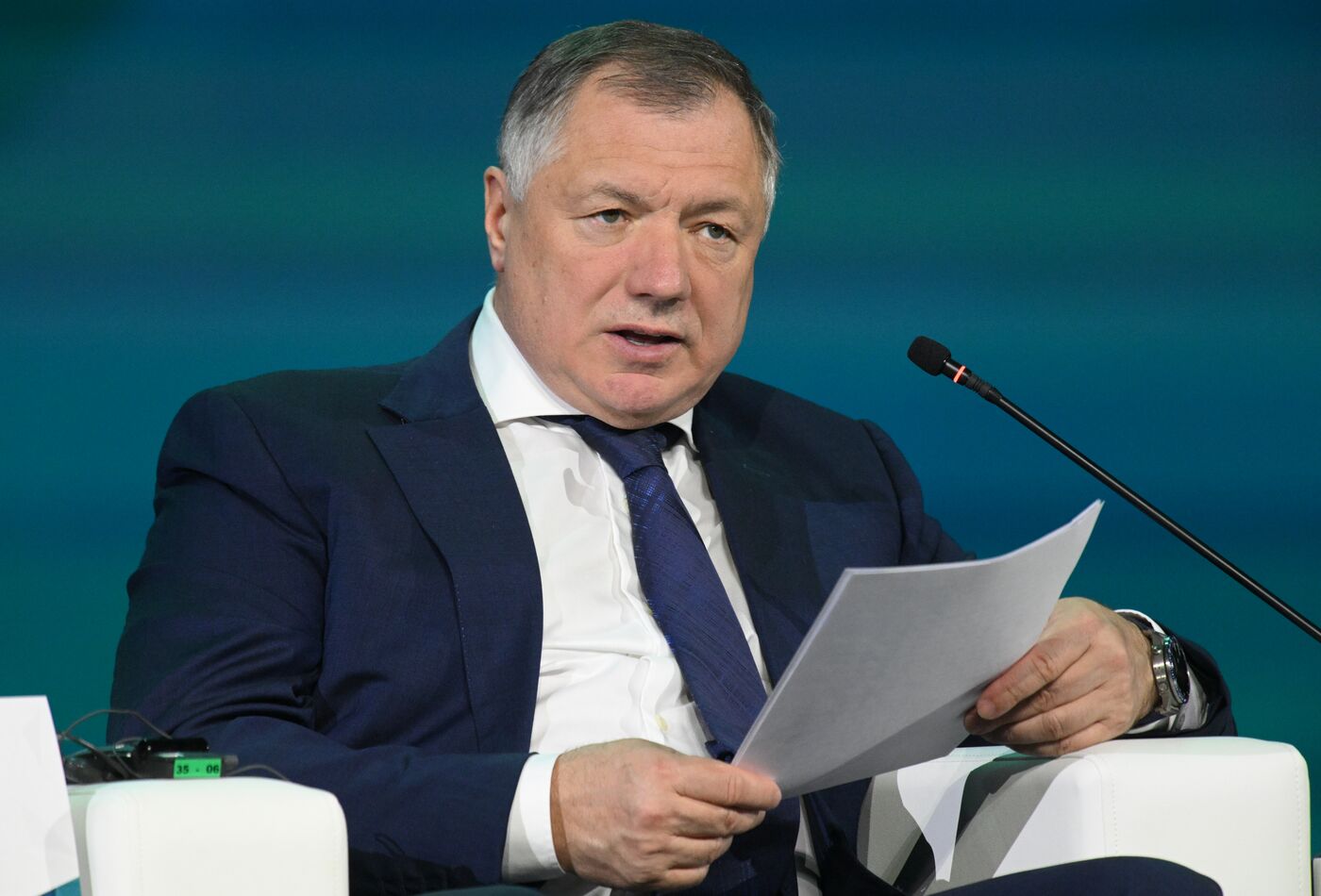 KAZANFORUM 2025. Пленарное заседание "Цифровизация: новая реальность и возможности для расширения сотрудничества"