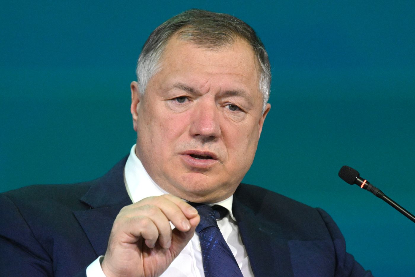 KAZANFORUM 2025. Пленарное заседание "Цифровизация: новая реальность и возможности для расширения сотрудничества"