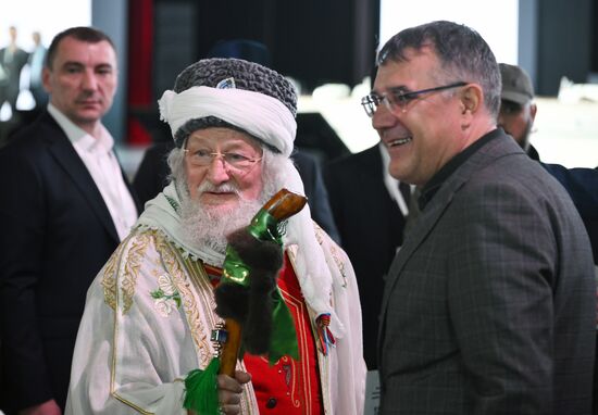 KAZANFORUM 2025. Пленарное заседание XV Всероссийского Форума татарских религиозных деятелей "Национальная самобытность и религия"