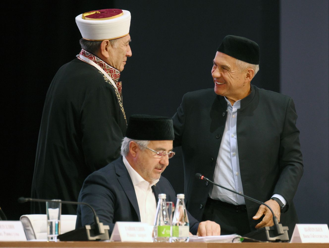 KAZANFORUM 2025. Пленарное заседание XV Всероссийского Форума татарских религиозных деятелей "Национальная самобытность и религия"