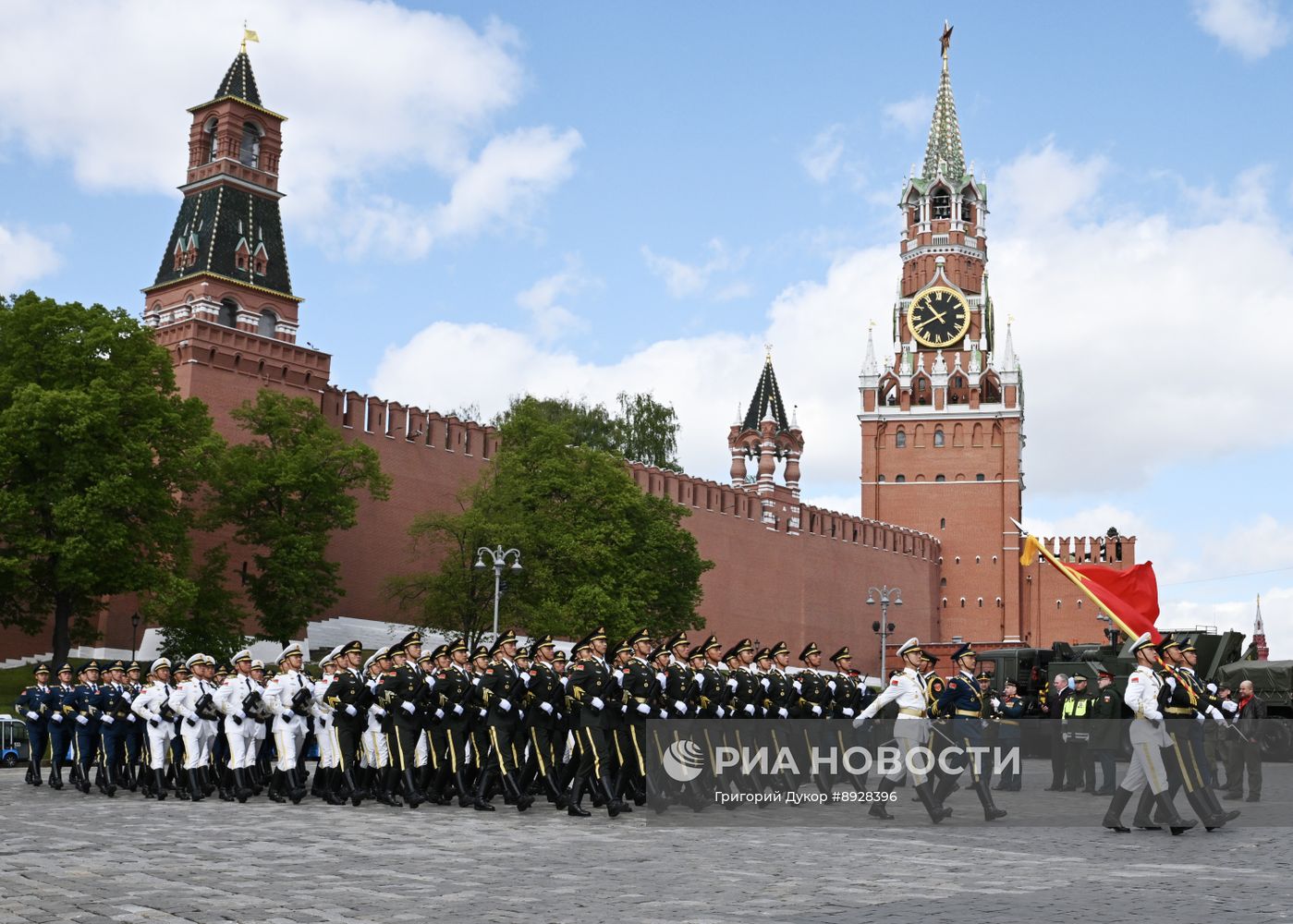 Москва. Военный парад, посвященный 80-летию Победы в Великой Отечественной войне