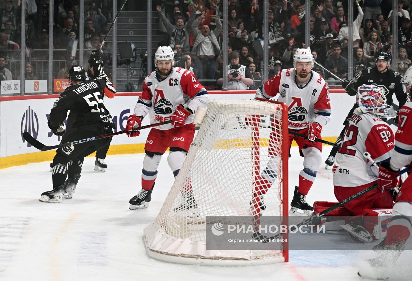 Хоккей. КХЛ. "Трактор" (Челябинск) - "Локомотив" (Ярославль)