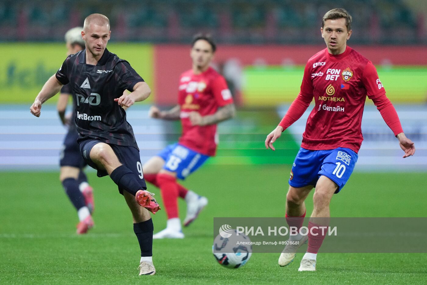Футбол. РПЛ. "Локомотив" (Москва) -  ЦСКА (Москва)