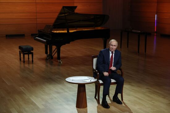 Рабочая поездка президента Владимира Путина в Сочи 