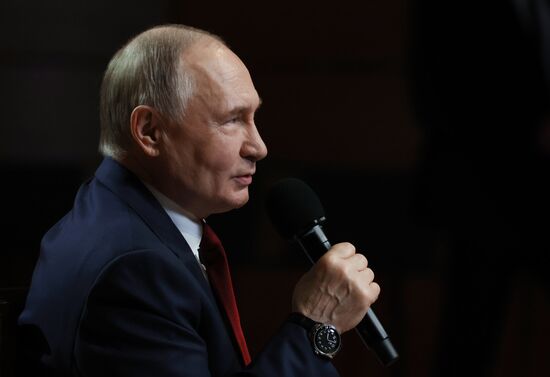 Рабочая поездка президента Владимира Путина в Сочи 