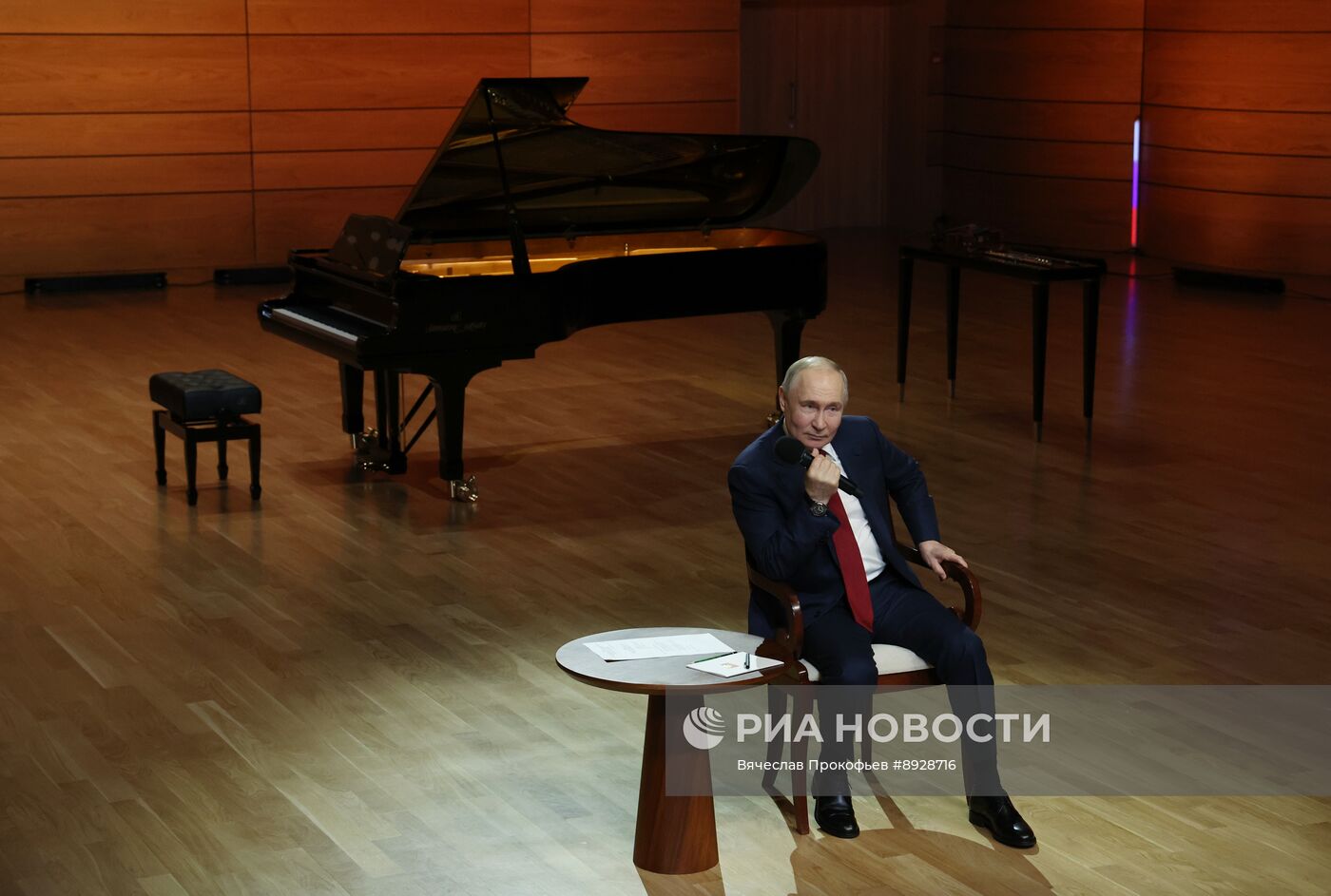 Рабочая поездка президента Владимира Путина в Сочи