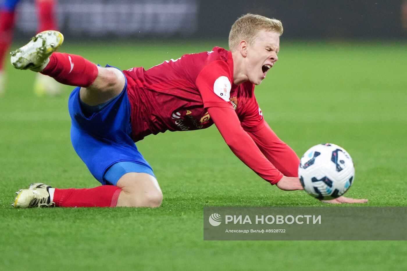 Футбол. РПЛ. "Локомотив" (Москва) -  ЦСКА (Москва)