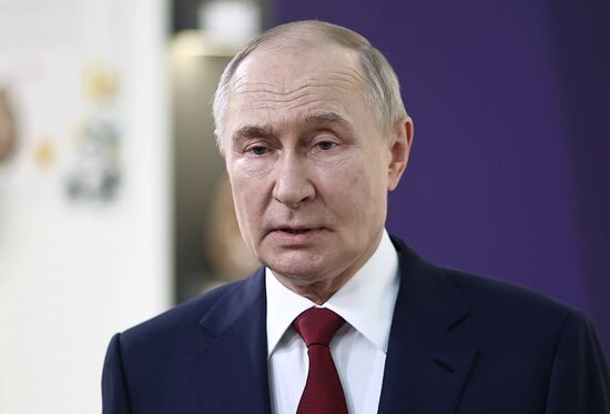 Рабочая поездка президента Владимира Путина в Сочи 