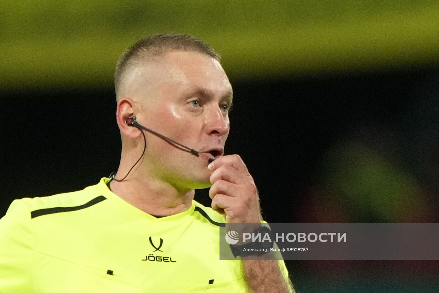 Футбол. РПЛ. "Локомотив" (Москва) -  ЦСКА (Москва)