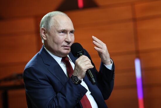 Рабочая поездка президента Владимира Путина в Сочи 