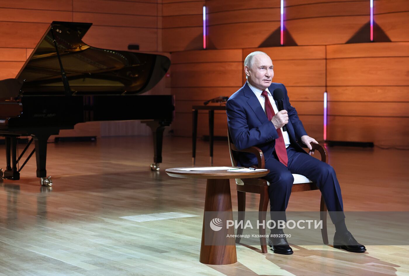 Рабочая поездка президента Владимира Путина в Сочи 