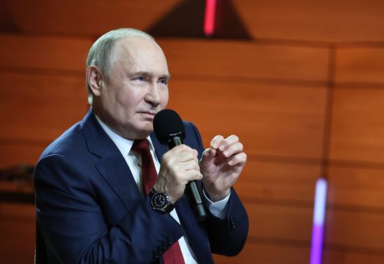 Рабочая поездка президента Владимира Путина в Сочи 