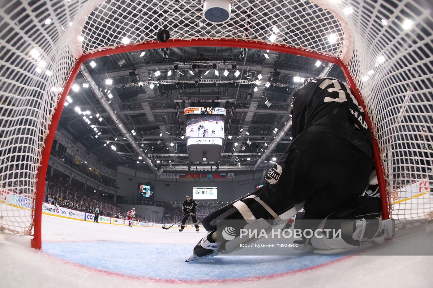 Хоккей. КХЛ. "Трактор" (Челябинск) - "Локомотив" (Ярославль)