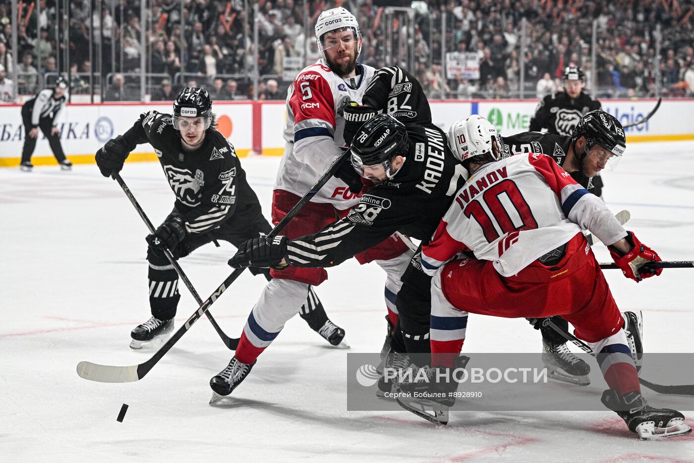 Хоккей. КХЛ. "Трактор" (Челябинск) - "Локомотив" (Ярославль)