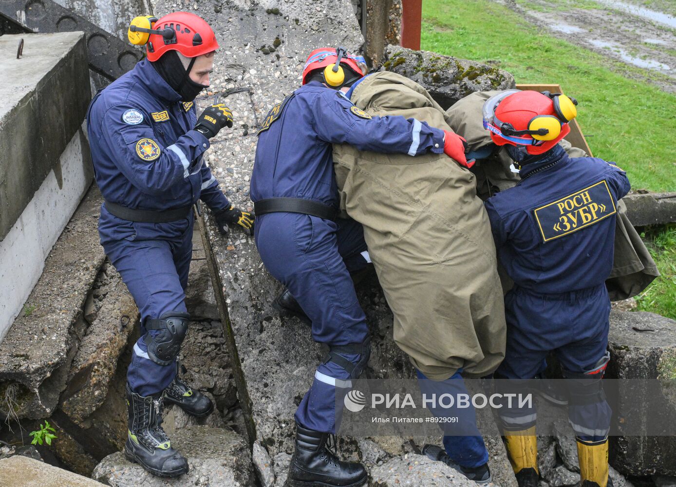 Международные учения Корпуса сил СНГ для ликвидации последствий ЧС