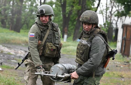 Боевая работа расчета САУ 2С7М "Малка" группировки войск "Центр" на Красноармейском направлении СВО