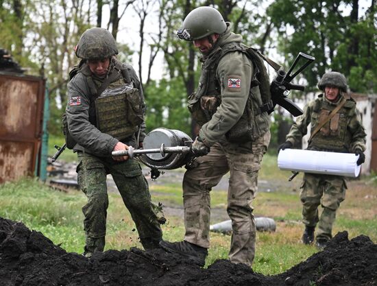 Боевая работа расчета САУ 2С7М "Малка" группировки войск "Центр" на Красноармейском направлении СВО