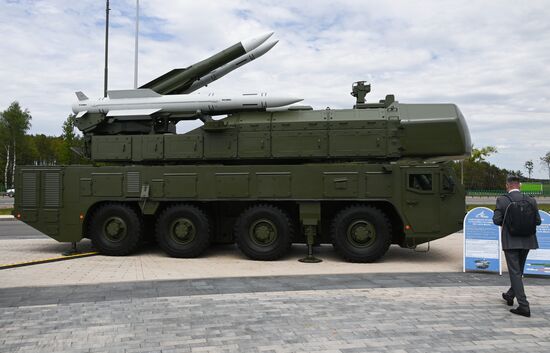 Открытие международной выставки вооружений и военной техники MILEX 2025