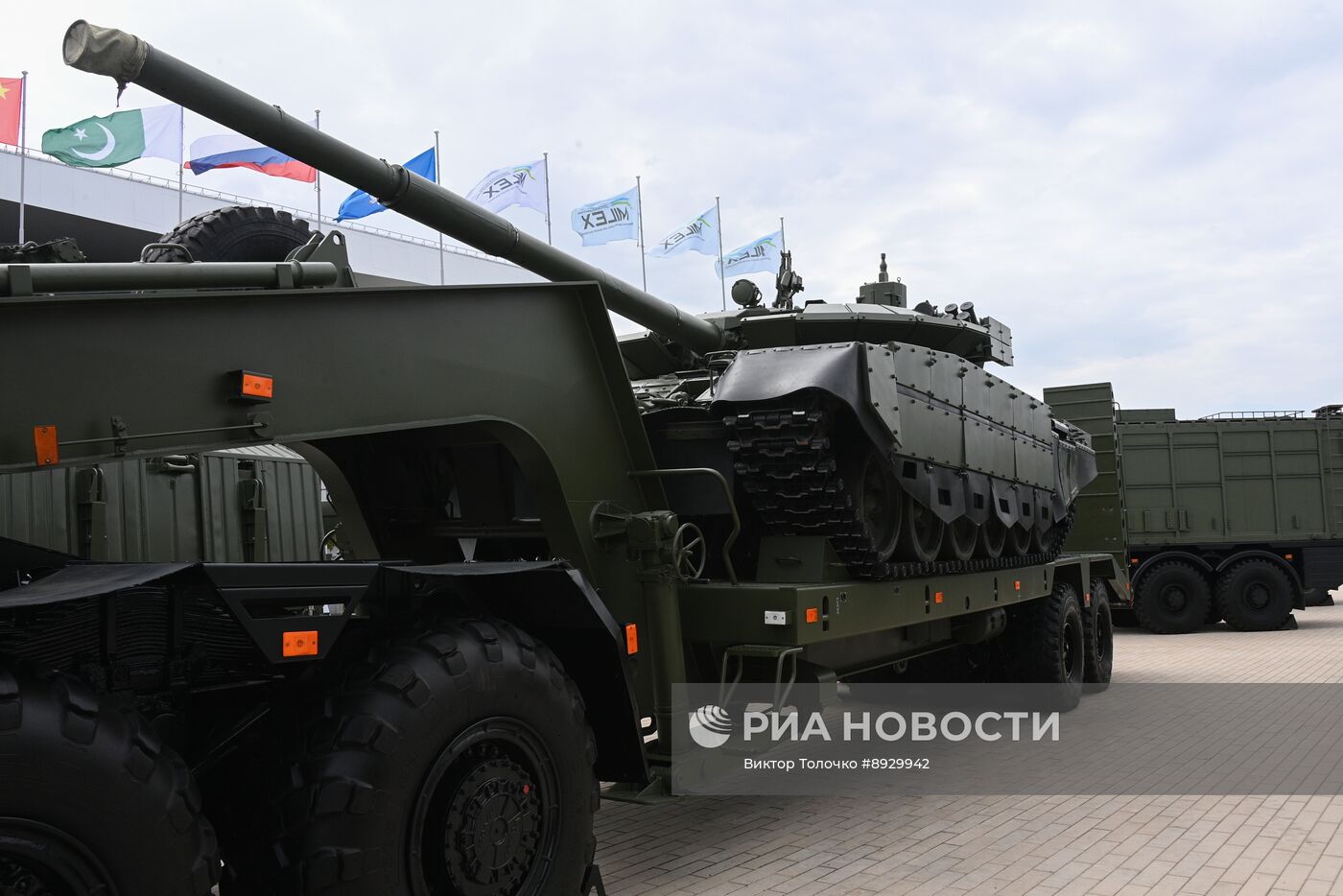 Открытие международной выставки вооружений и военной техники MILEX 2025