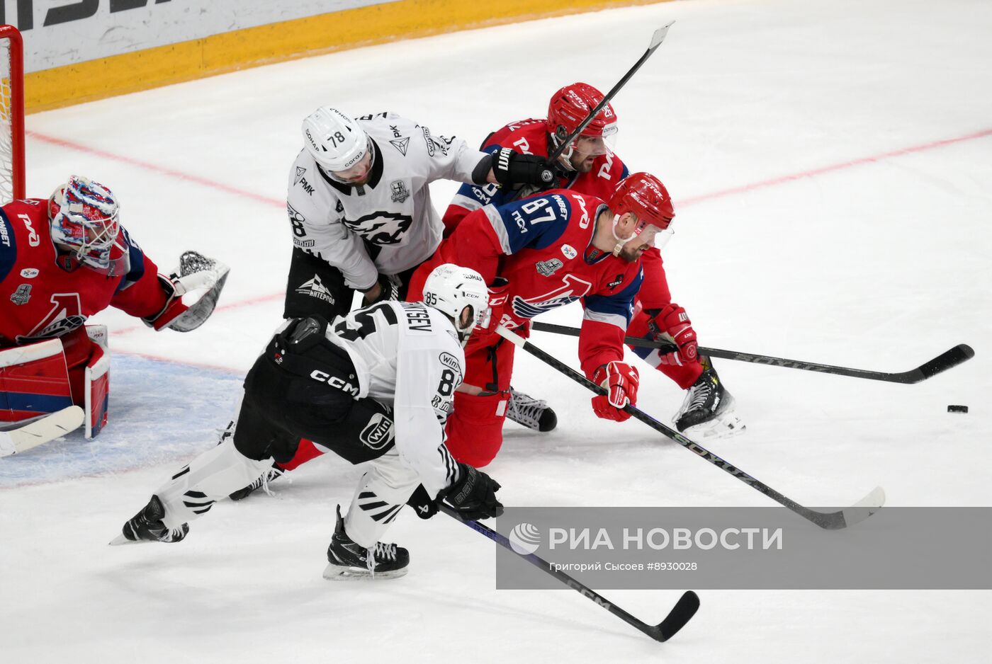 Хоккей. КХЛ. "Локомотив" (Ярославль) - "Трактор" (Челябинск)