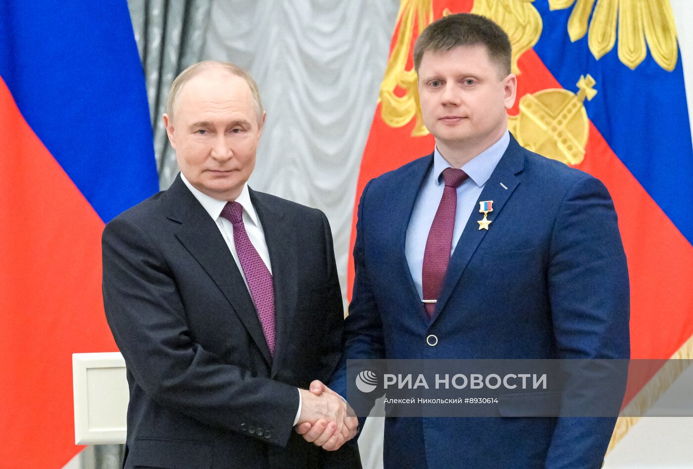 Президент Владимир Путин вручил высшие госнаграды 