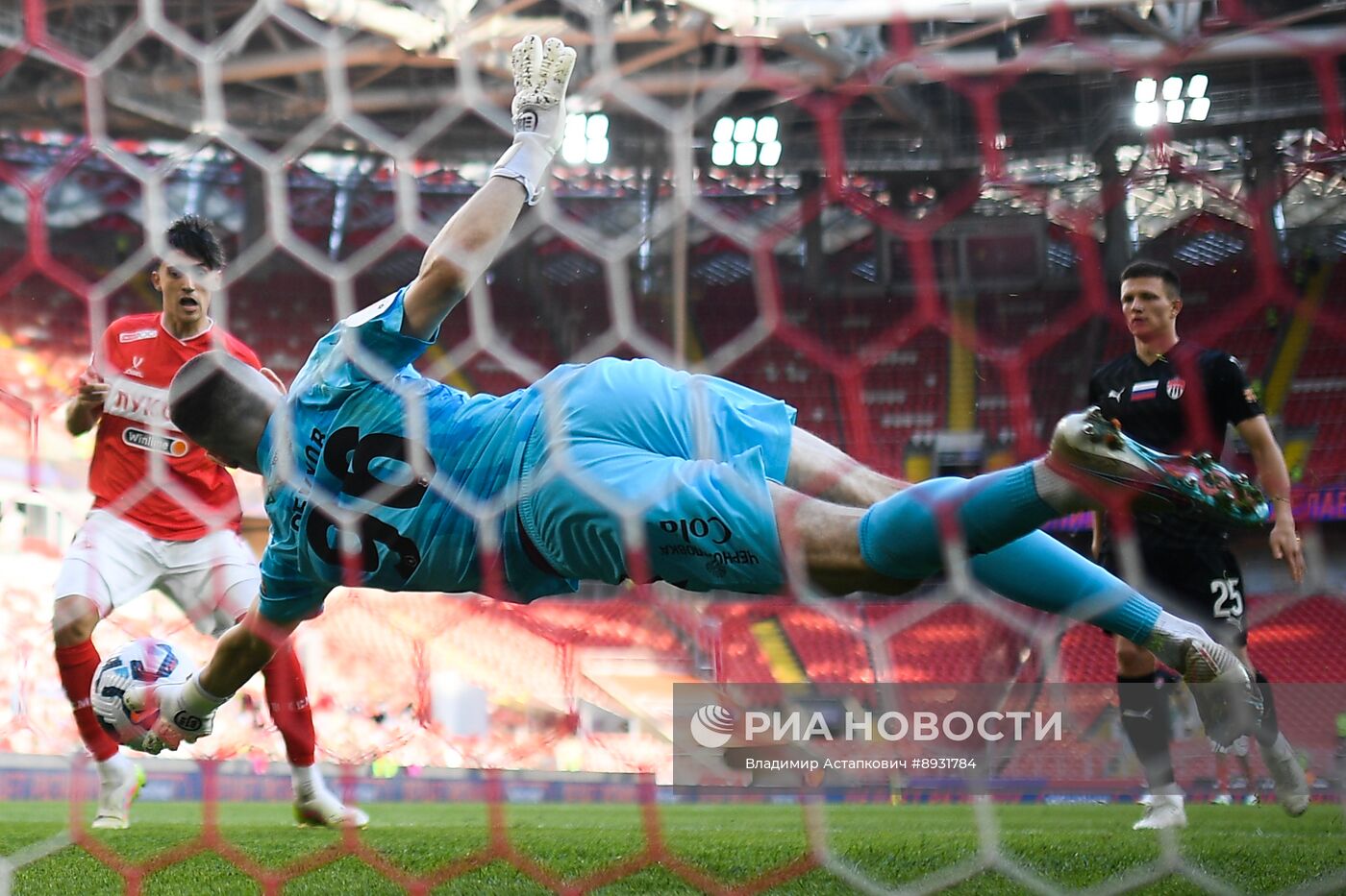 Футбол. РПЛ "Спартак" (Москва) -"Химки" (Химки) 