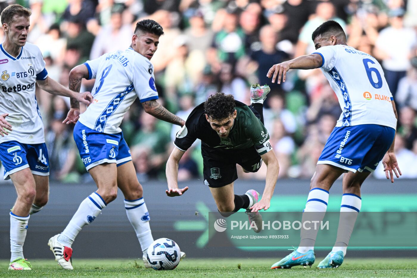 Футбол. РПЛ. "Краснодар" (Краснодар) - "Динамо" (Москва) 