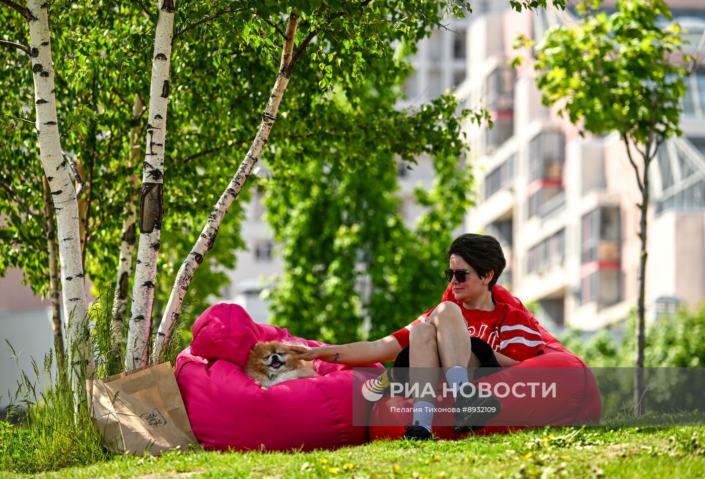 Жаркая погода в Москве 