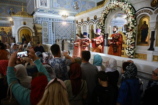 Празднование Дня крещения святого князя Владимира с его дружиной в Херсонесе