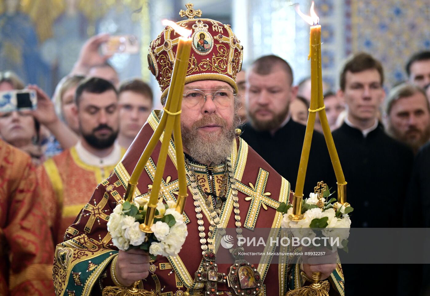Празднование Дня крещения святого князя Владимира с его дружиной в Херсонесе