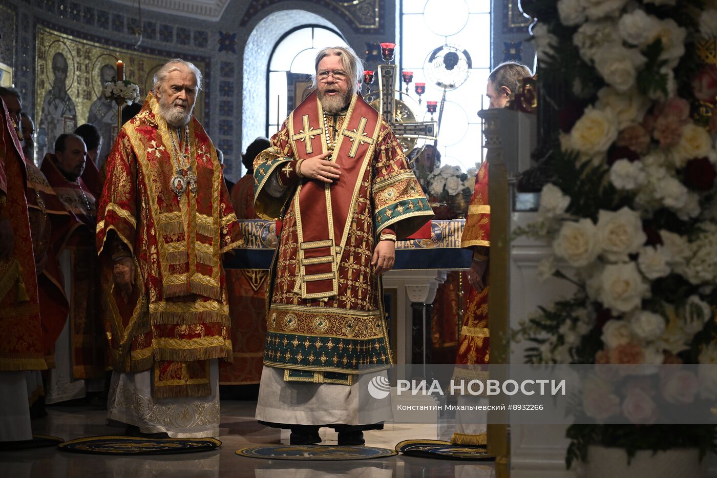 Празднование Дня крещения святого князя Владимира с его дружиной в Херсонесе
